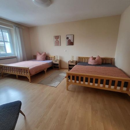 Gemütlisches Loft Nähe Zentrum Schwandorf Exterior foto